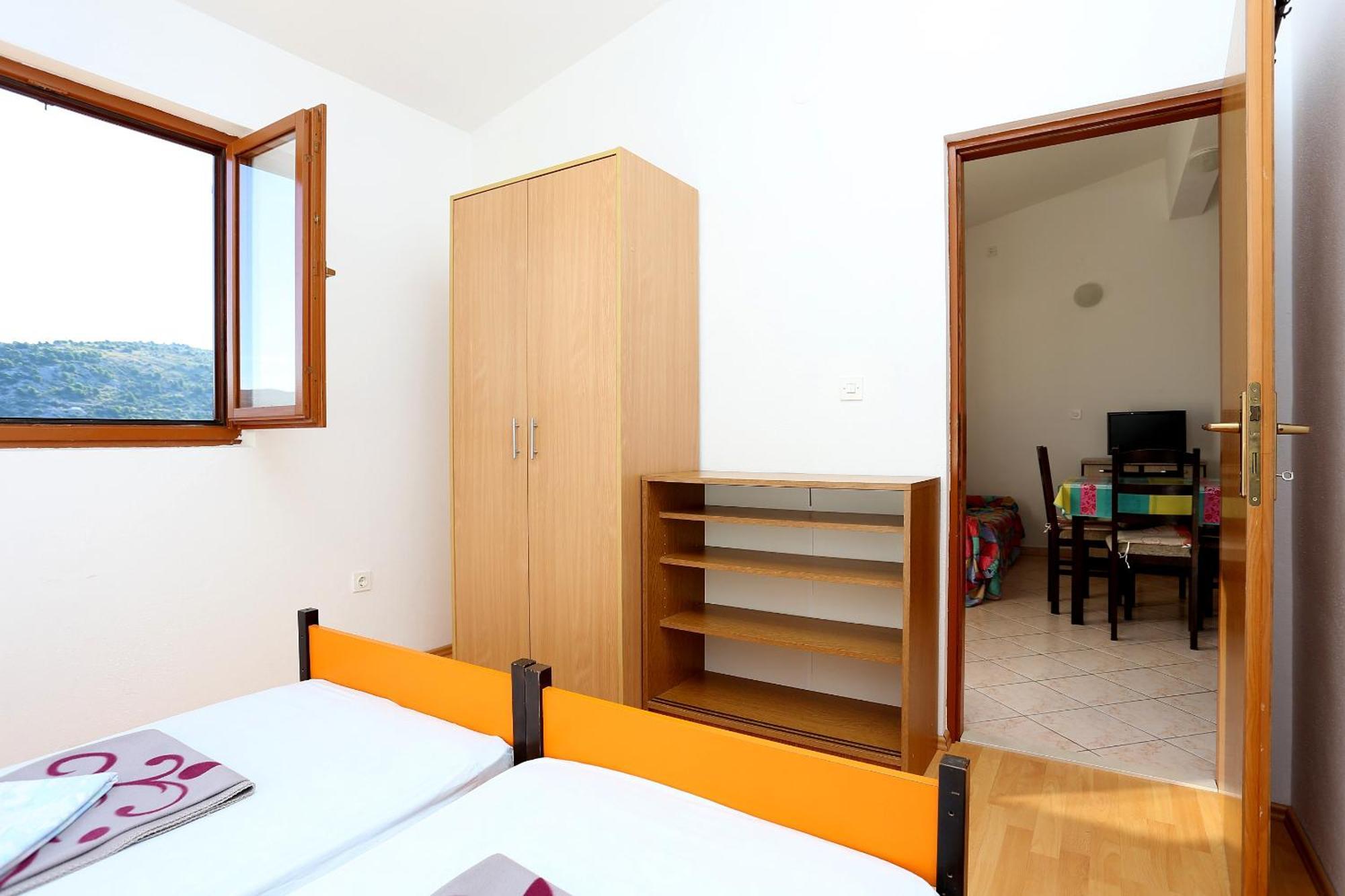 Apartments By The Sea Rogoznica - 10338 Room photo